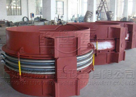 鉸鏈橫向波紋<a href=http://m.mingritv.com target=_blank class=infotextkey>補(bǔ)償器</a>